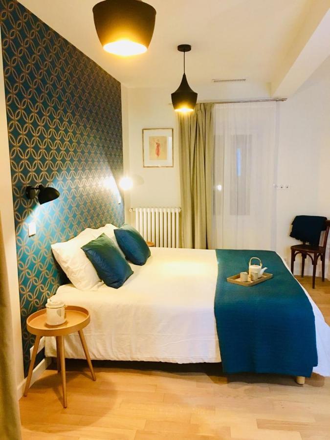 Les Terres Rouges 06 Bed & Breakfast Guillaumes Exterior photo