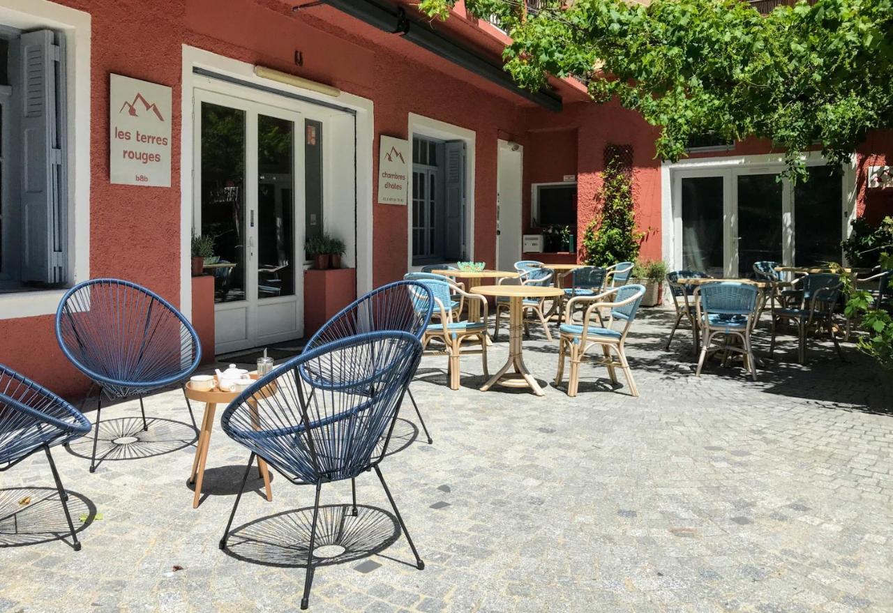 Les Terres Rouges 06 Bed & Breakfast Guillaumes Exterior photo